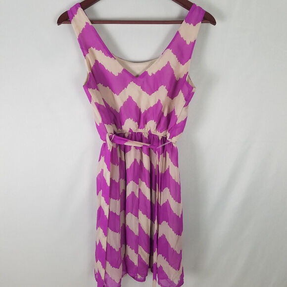 Lily Rose Dress Juniors Small Fuchsia Beige Chevron Belted Sleeveless Scoop Neck - Picture 2 of 9